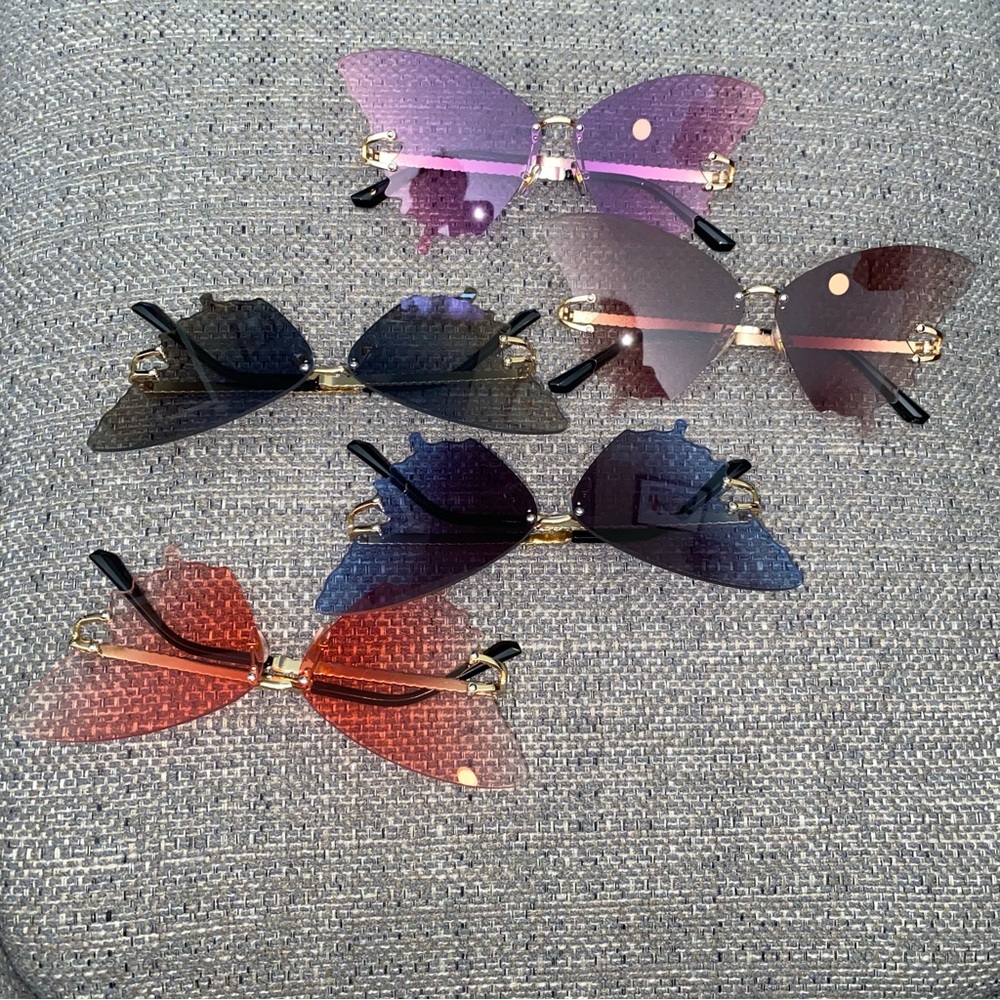 Butterfly Shaped Sunglasses - lot of 5